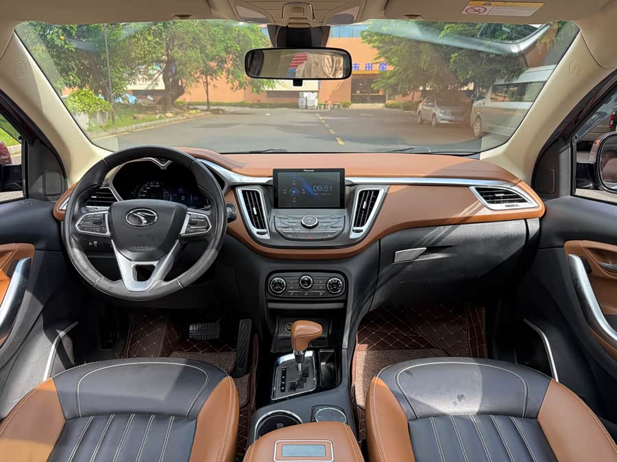 Soueast DX7 2017 car image #14