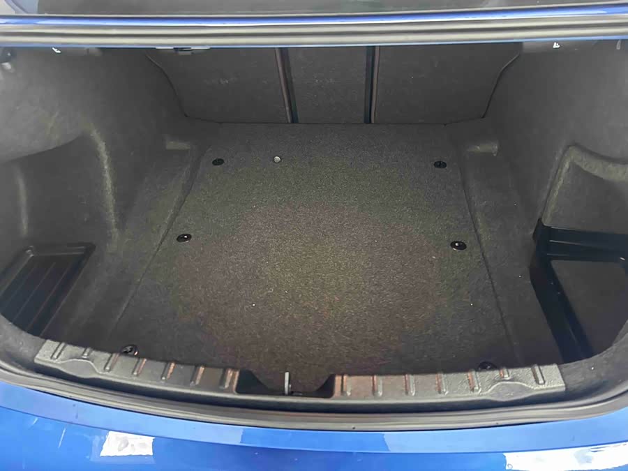 BMW 3 Series 2019 #14 BMW 3 Series 2019 car image #14