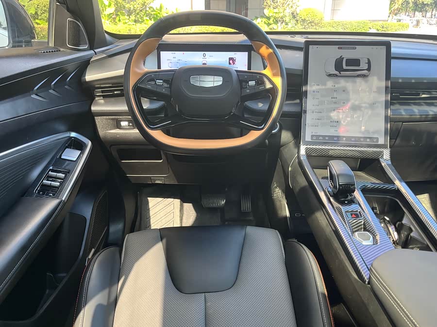 GEELY Boyue 2023 car image #14