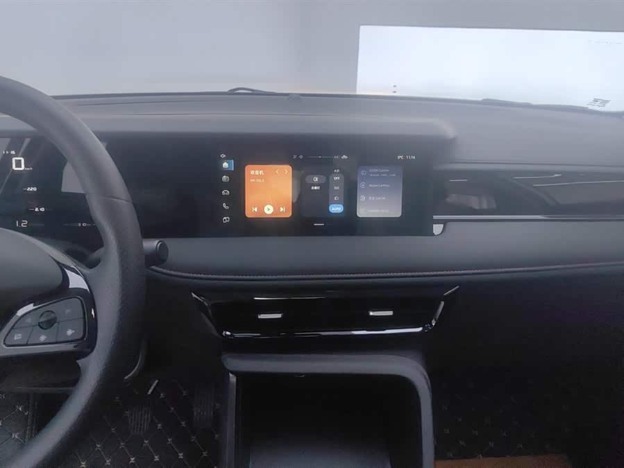 Roewe i5 2025 car image #14