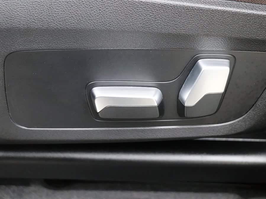 BMW X3 2022 car image #14