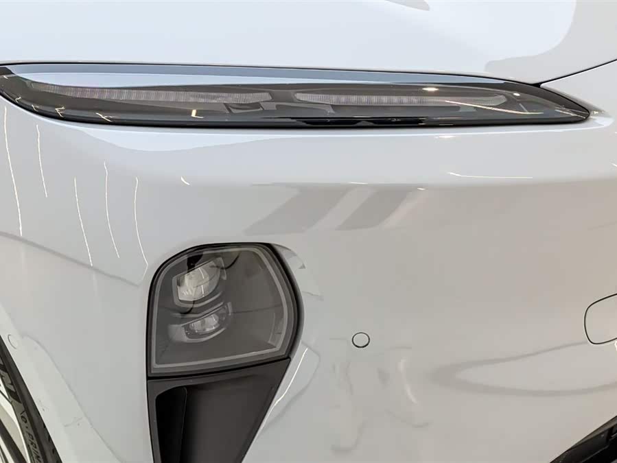 NIO ET5 2024 car image #14