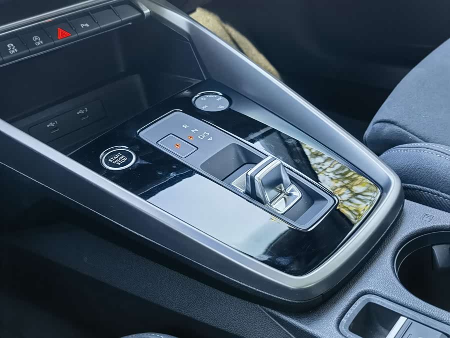 Audi A3 2024 car image #14