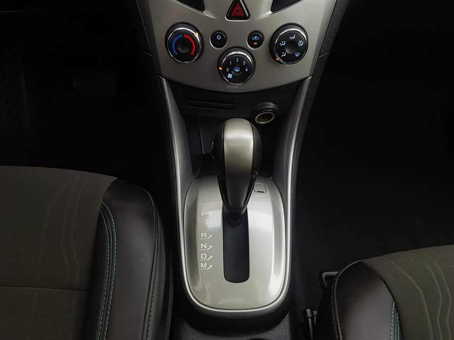 雪佛兰 创酷 2015 汽车图片 #14