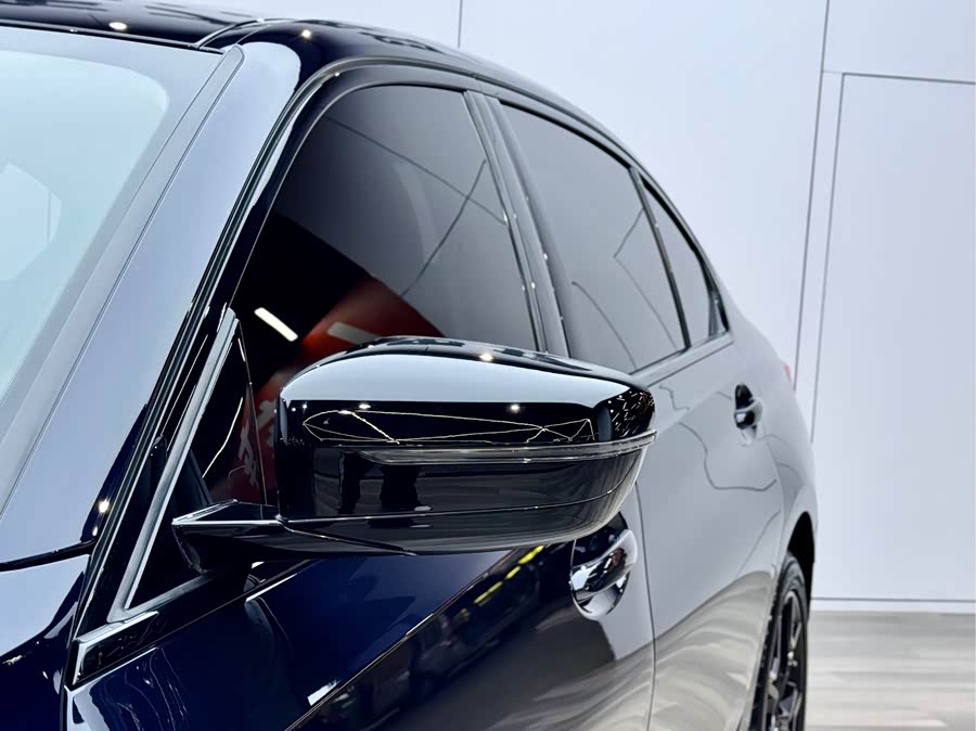 BMW i3 2023 car image #14