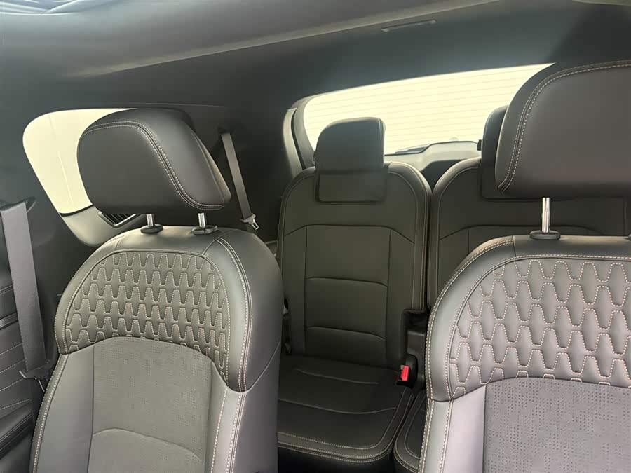 GEELY Okavango L 2024 car image #14