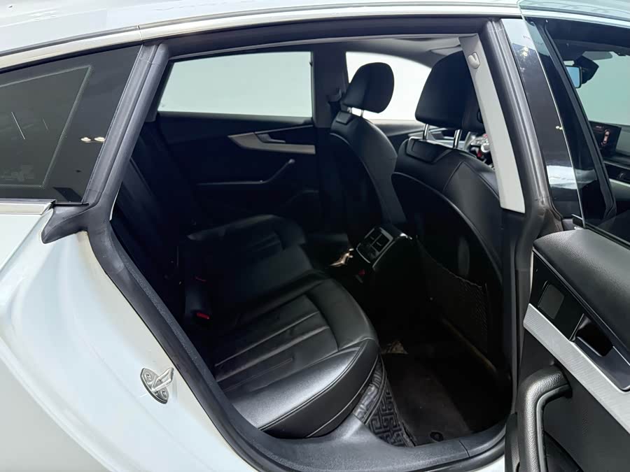 Audi A5 (Imported) 2019 #14 Audi A5 (Imported) 2019 изображение автомобиля #14