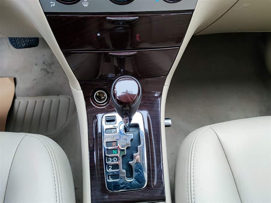 Toyota Corolla (Classic) 2014 car image #14