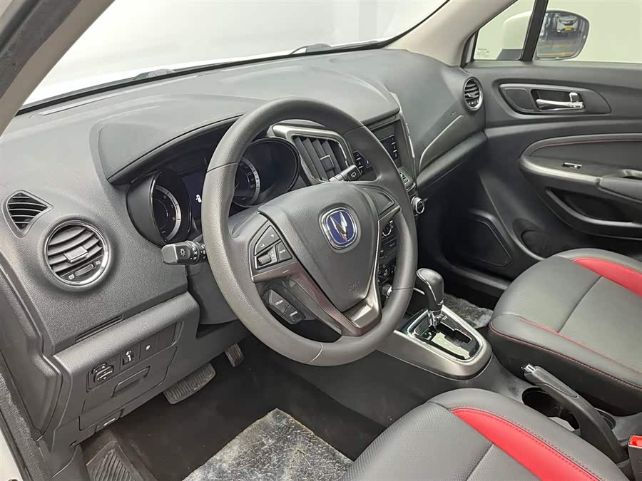 长安 长安CS15 2018 汽车图片 #14