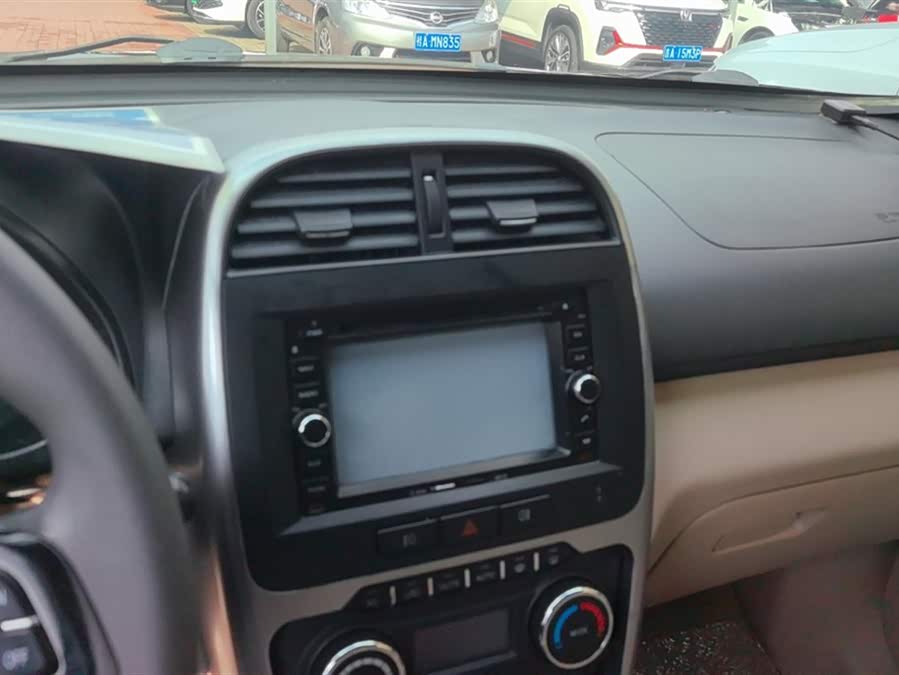 Chery Tiggo 3 2014 car image #14