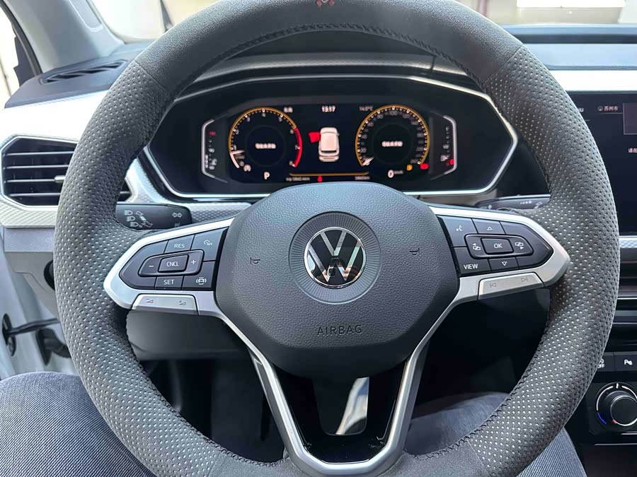 Volkswagen Tacqua 2023 immagine di auto #14