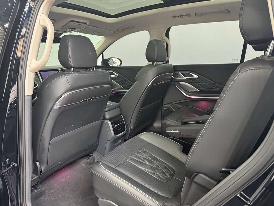 HongQi HS7 2024 car image #14