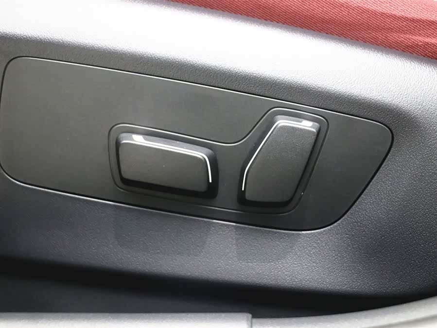 BMW 5 Series 2025 car image #14