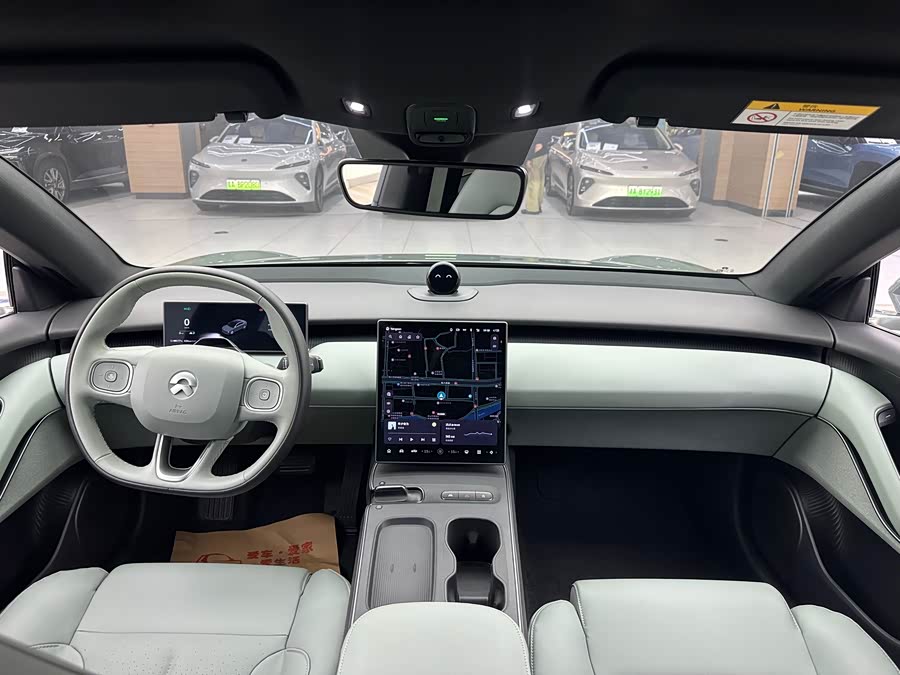 NIO ET5 2023 car image #14
