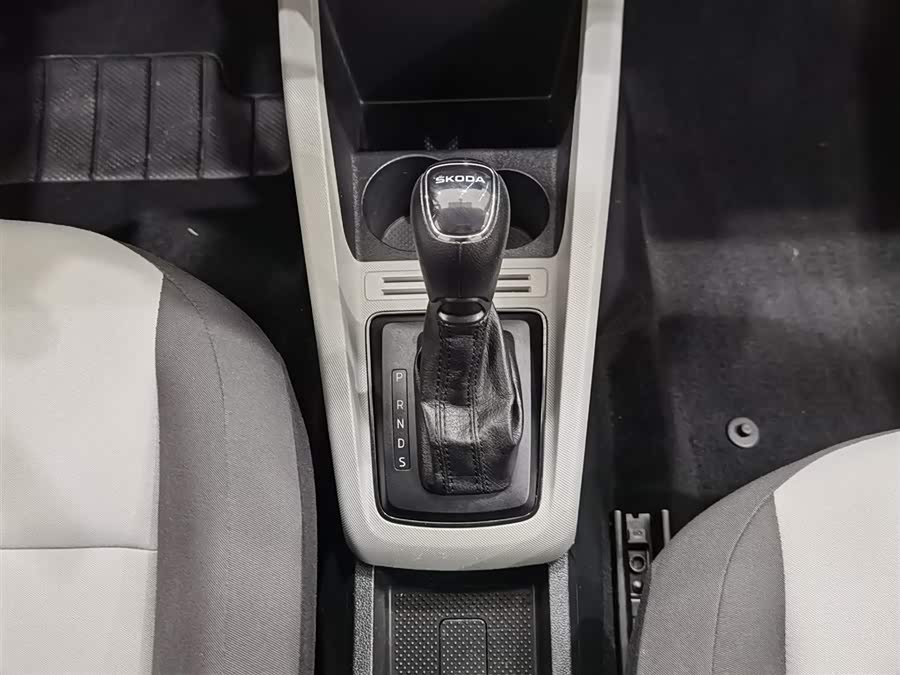 Skoda Fabia 2019 car image #14