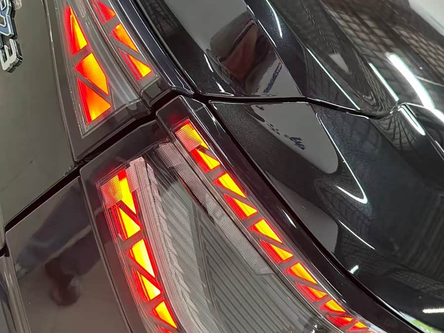 Toyota bZ3 2024 صورة سيارة #14