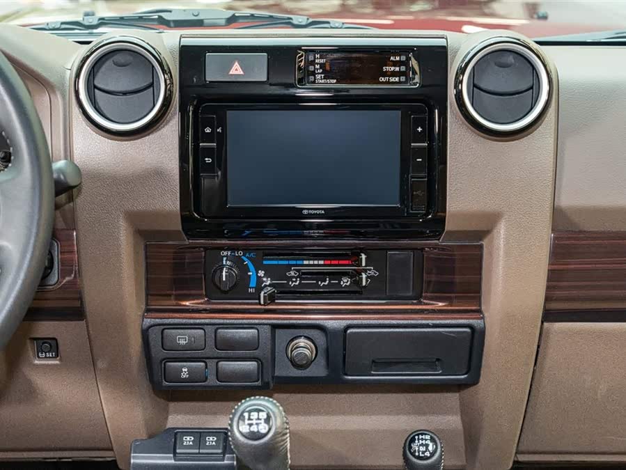 Toyota 2023 car image #14