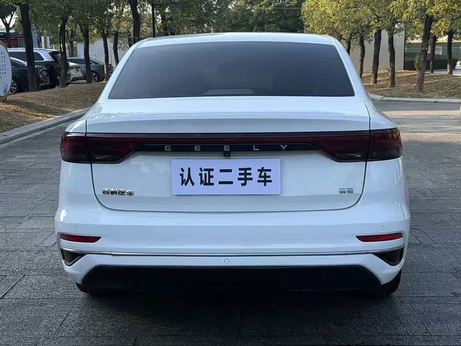 GEELY Emgrand 2021 #14 GEELY Emgrand 2021 car image #14