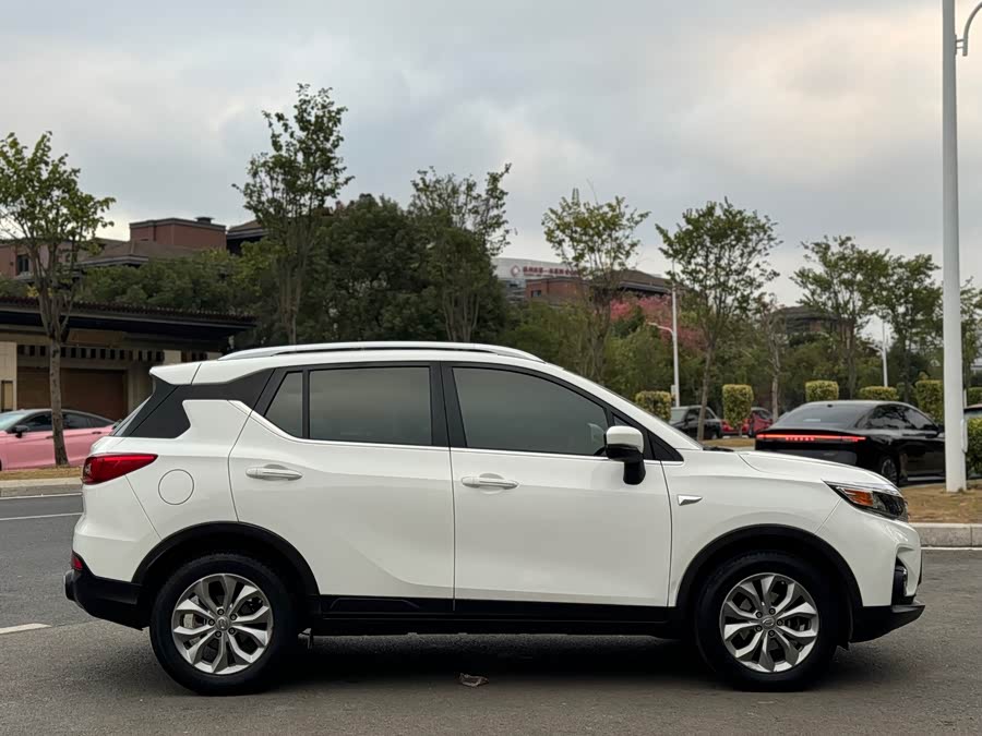 GAC Trumpchi GS3 2018 #14 GAC Trumpchi GS3 2018 car image #14