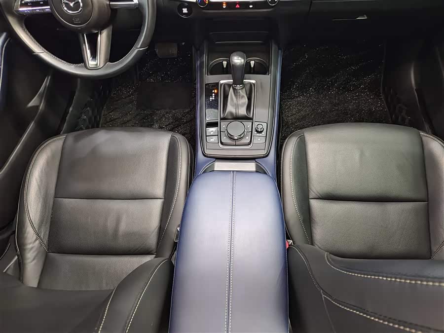Mazda CX-30 2022 car image #14