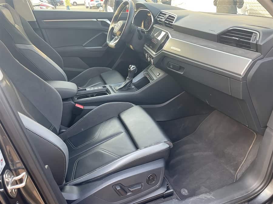 Audi Q3 Sportback 2023 car image #14