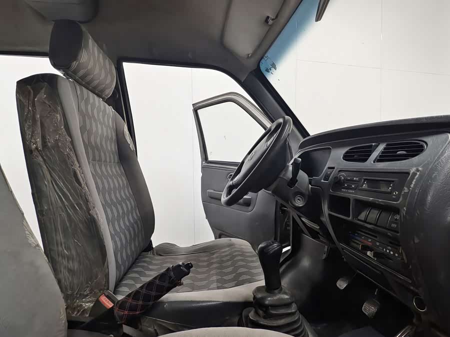 2014 #14 2014 car image #14