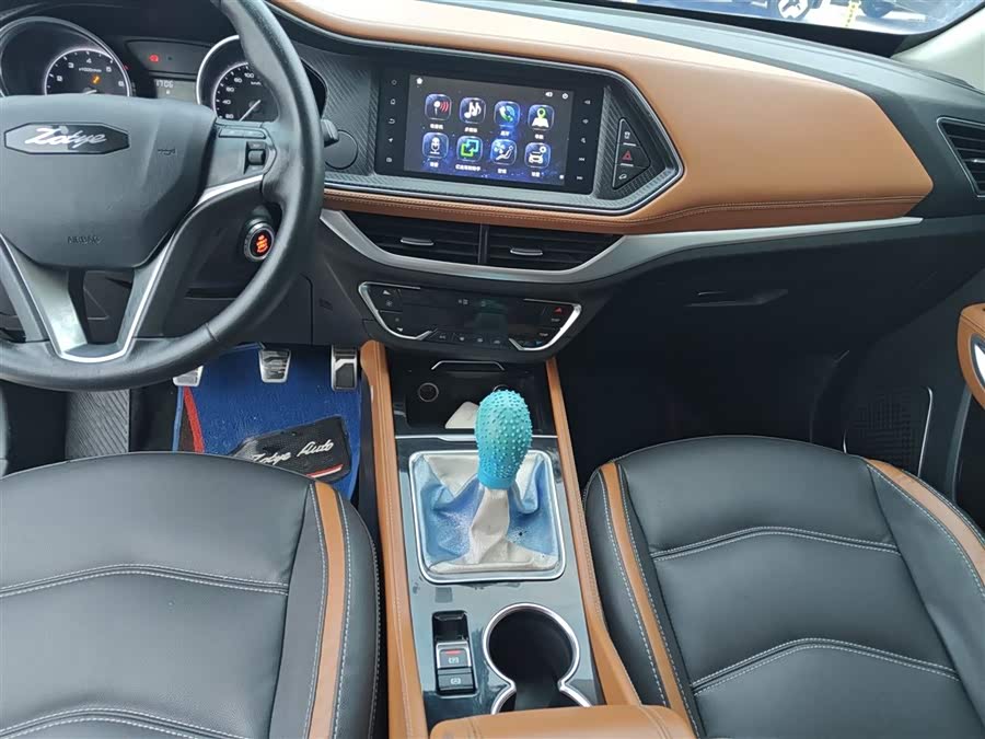 众泰 众泰T300 2018 汽车图片 #14