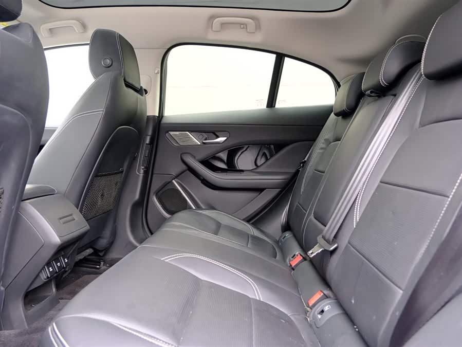 2020 #14 2020 car image #14