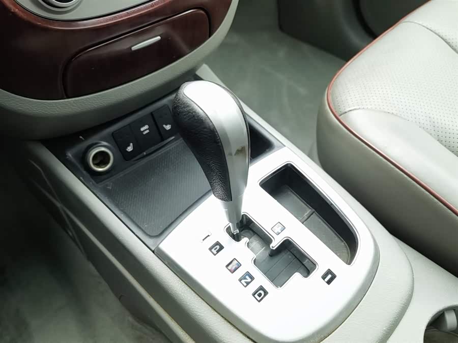 Hyundai Santa Fe Classic 2008 car image #14