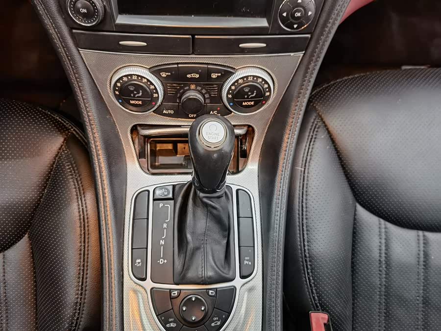 Mercedes-Benz SL Class 2012 car image #14