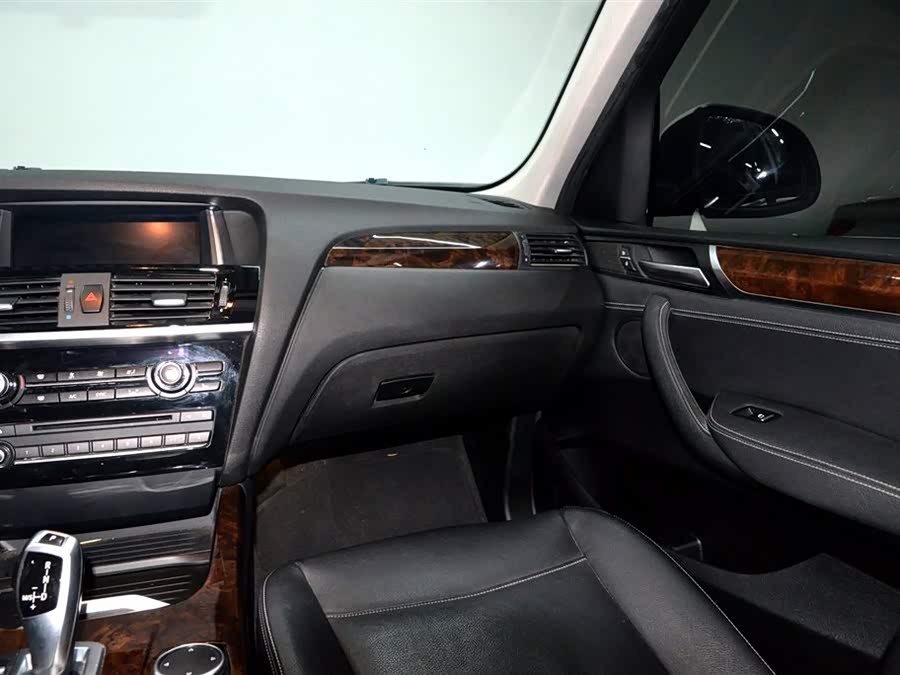 BMW X3 (Imported) 2016 صورة سيارة #14