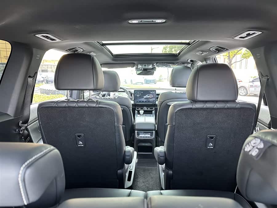 GAC Trumpchi GS8 2022 car image #14