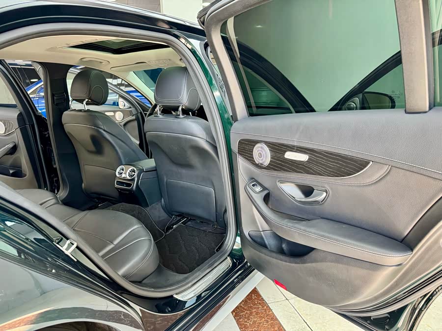 Mercedes-Benz C Class 2019 #14 Mercedes-Benz C Class 2019 car image #14