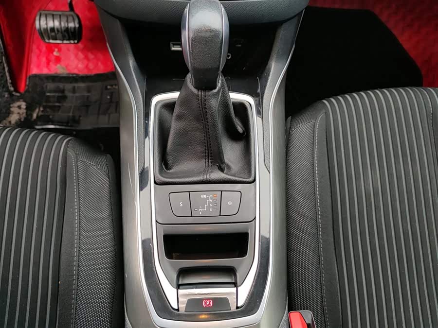 标致 标致408 2015 汽车图片 #14