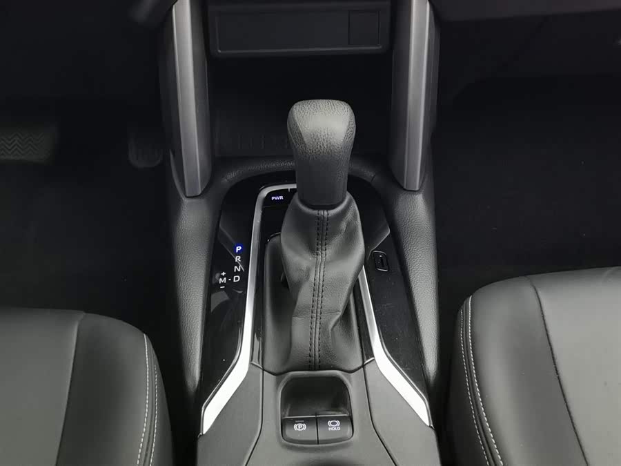 Toyota Frontlander 2023 car image #14