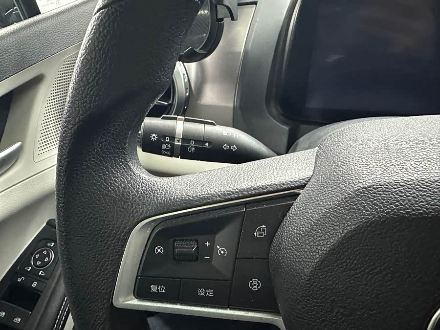 BYD Yuan Pro 2022 #14 BYD Yuan Pro 2022 car image #14