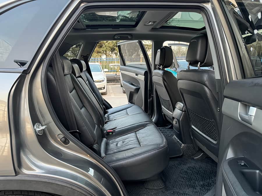 起亚 索兰托 2012 汽车图片 #14