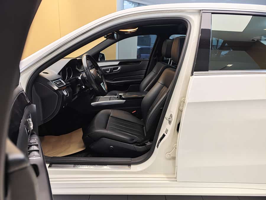 Mercedes-Benz E Class 2015 #14 Mercedes-Benz E Class 2015 car image #14
