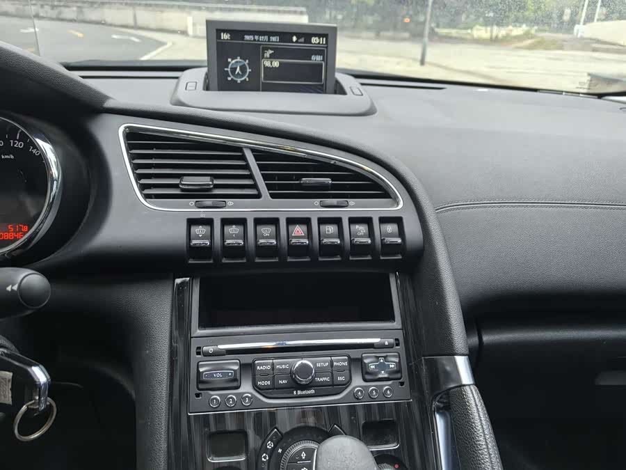 Peugeot 3008 2013 car image #14