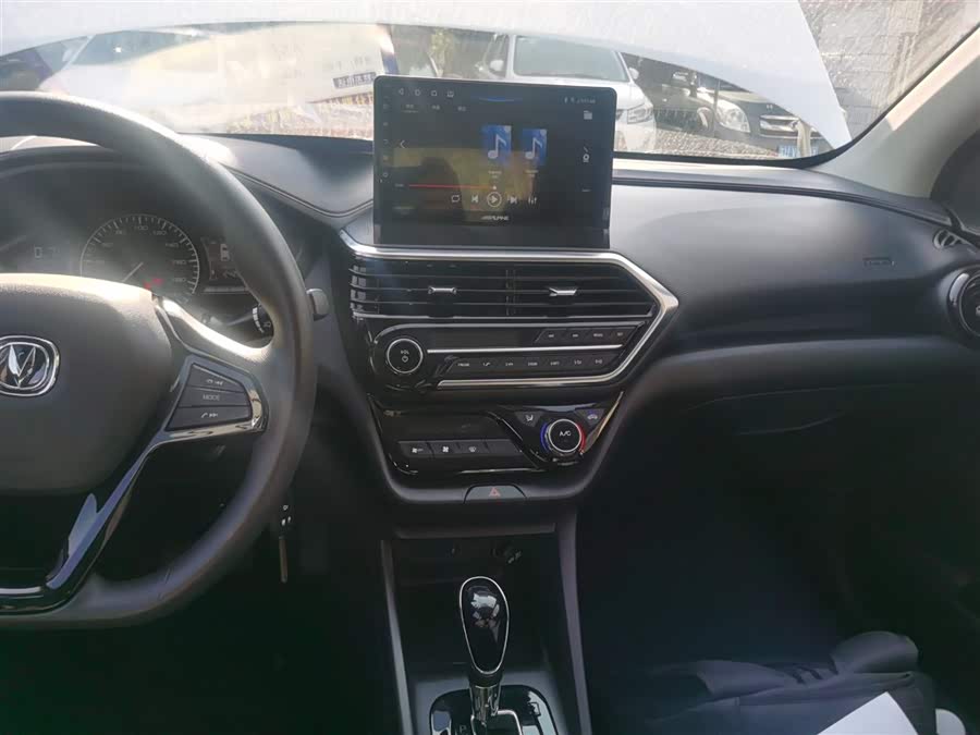 Changan Alsvin 2020 #14 Changan Alsvin 2020 car image #14