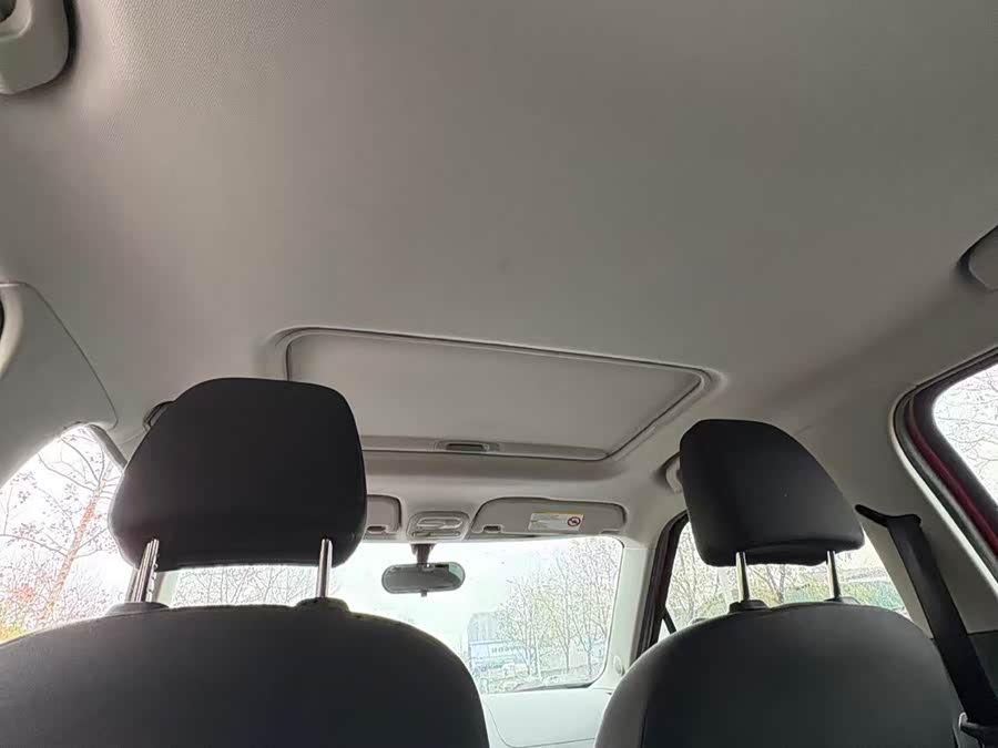 MG 3 2012 car image #14