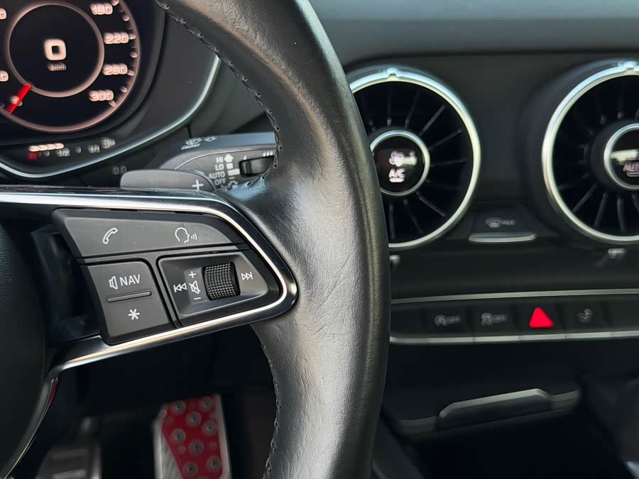 Audi TT 2016 #14 Audi TT 2016 car image #14