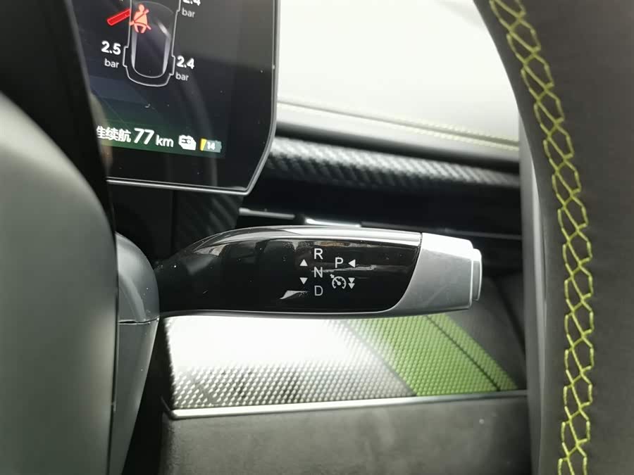 哪吒汽车 哪吒GT 2023 汽车图片 #14