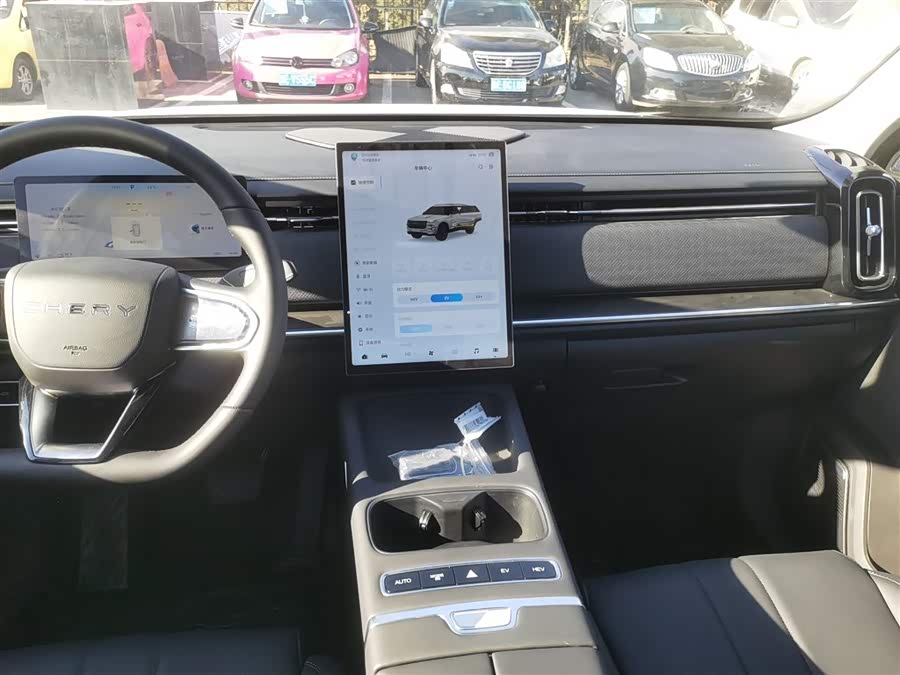 Chery Exploration 06 C-DM 2025 #14 Chery Exploration 06 C-DM 2025 car image #14