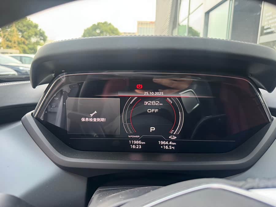 Audi e-tron GT 2024 صورة سيارة #14