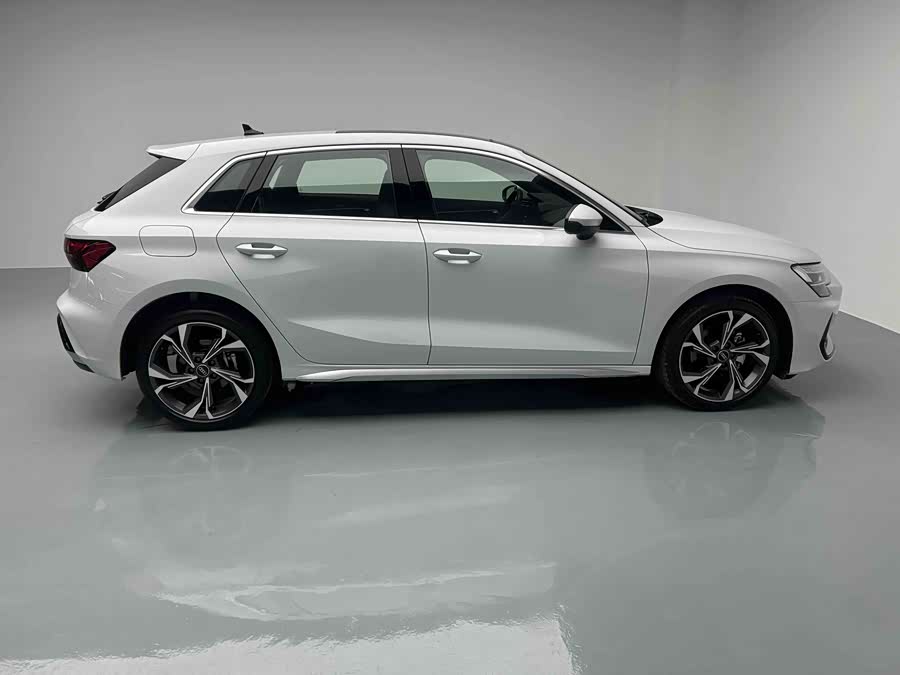 Audi A3 2025 car image #14