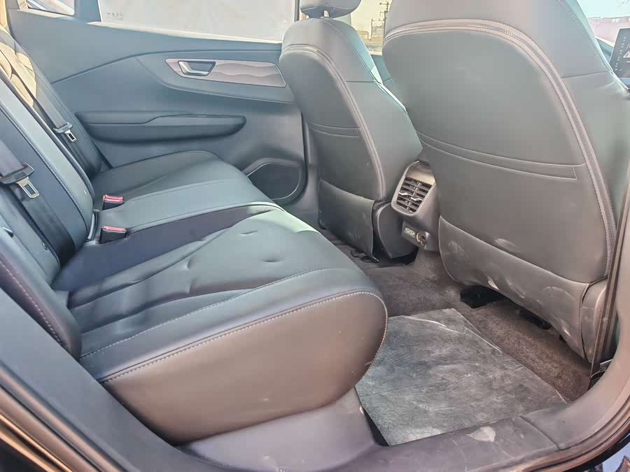 HongQi E-QM5 2022 car image #14