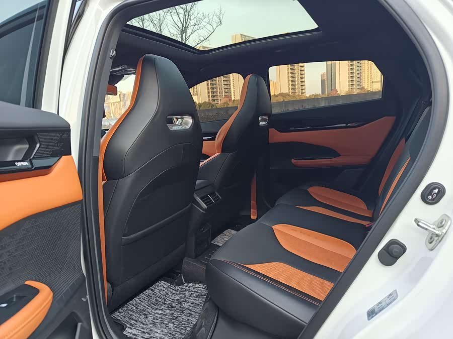 Changan UNI-V 2023 car image #14