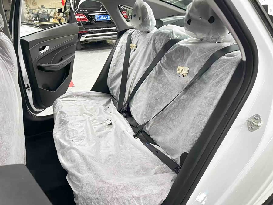 GEELY Binray 2025 #14 GEELY Binray 2025 car image #14