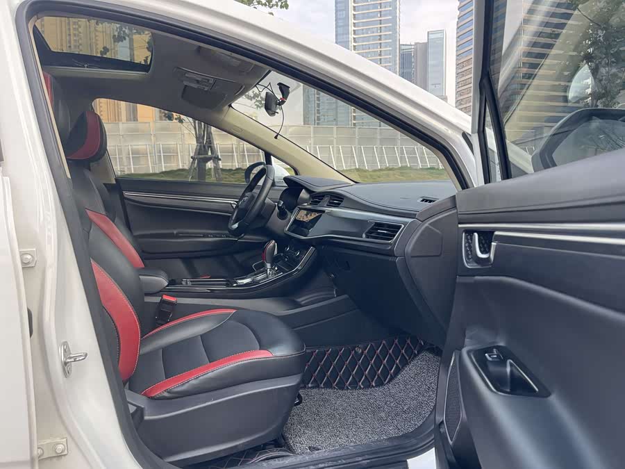 GEELY 2020 car image #14